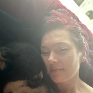 Meet your Posher, Casey